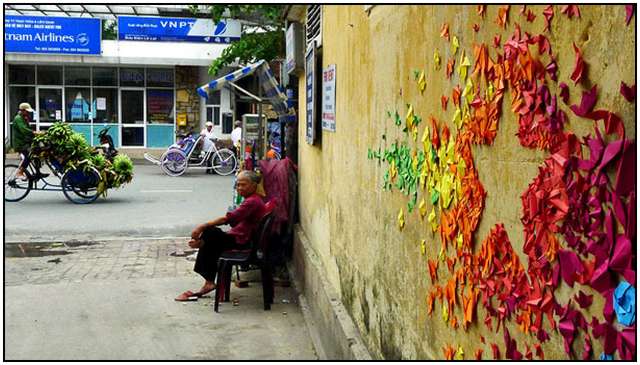 Incredibly-Colorful-Origami-Street-Art-2