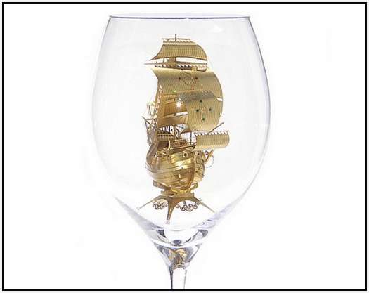 Miniatures-in-Wineglass-15