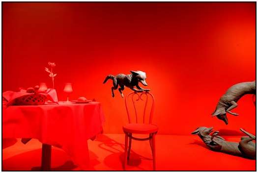 Paintings-and-Art-Photography-by-Sandy-Skoglund-16