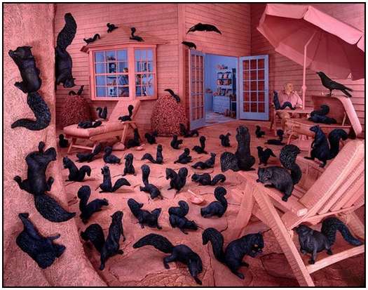 Paintings-and-Art-Photography-by-Sandy-Skoglund-3