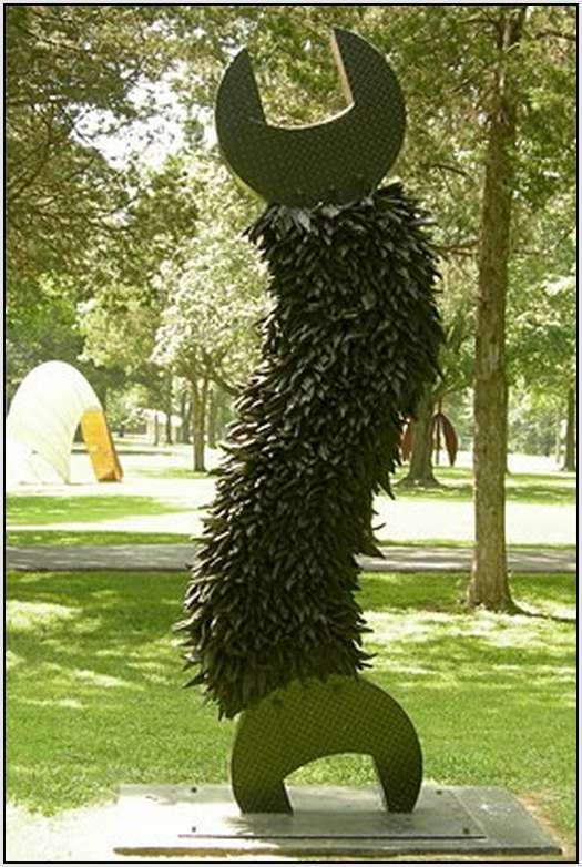 Tires-Sculptures-by-Chakaia-Booker-3