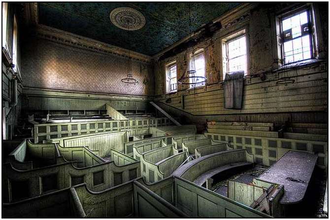 Abandoned-Buildings-20