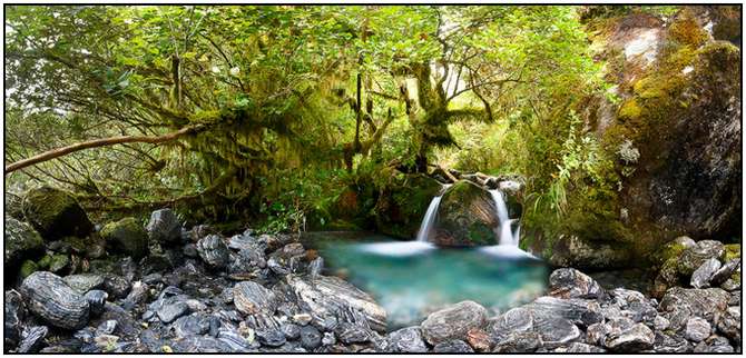 Earth-Photographed-by-Simon-Chirsten-17