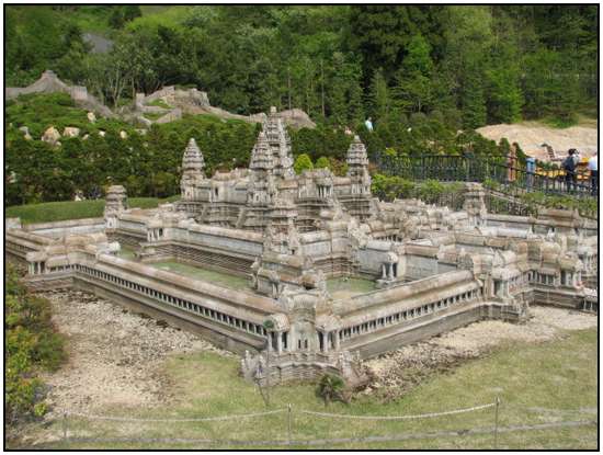Miniature-Landmarks-1 Miniature-Landmarks-1