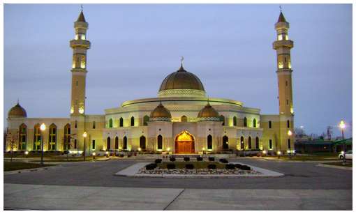 Most-Magnificent-Mosques-in-the-World-11