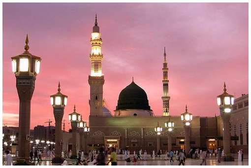 Most-Magnificent-Mosques-in-the-World-15