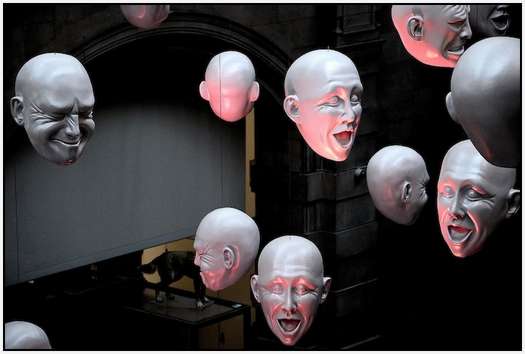 Floating-Heads-8