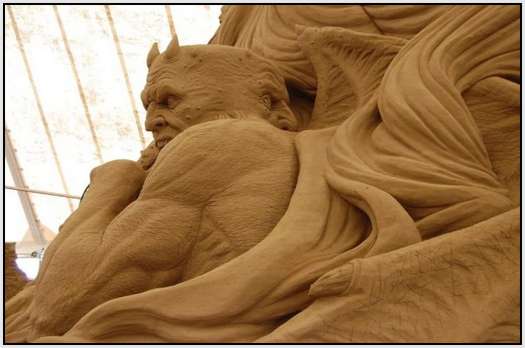 How-to-Create-Sand-Sculptures-14
