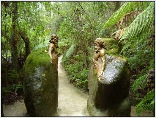 Sculpture-From-the-William-Ricketts-Sanctuary-2