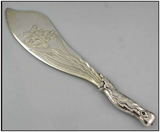 beautiful-pieces-of-ancient-cutlery-27