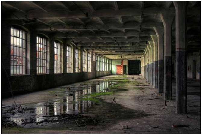Abandoned-Buildings-32