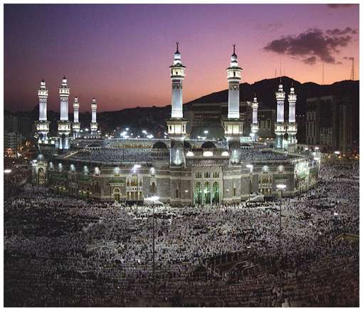 Most-Magnificent-Mosques-in-the-World-2