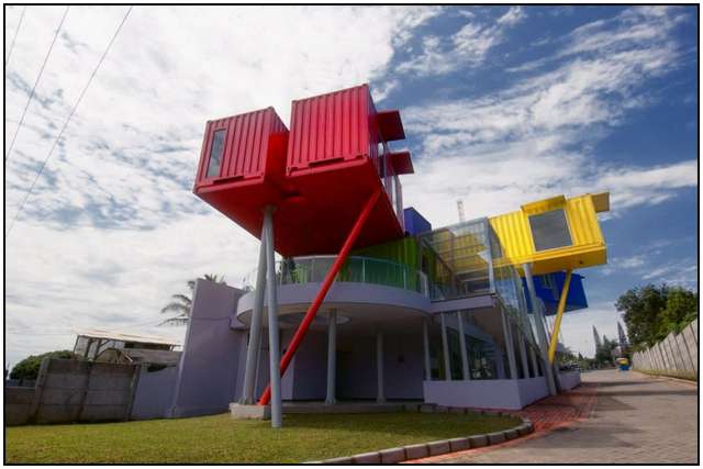 Container-Building-by-dpavilion-2